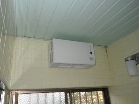 丸亀市　浴室換気暖房換気扇取付けサムネイル