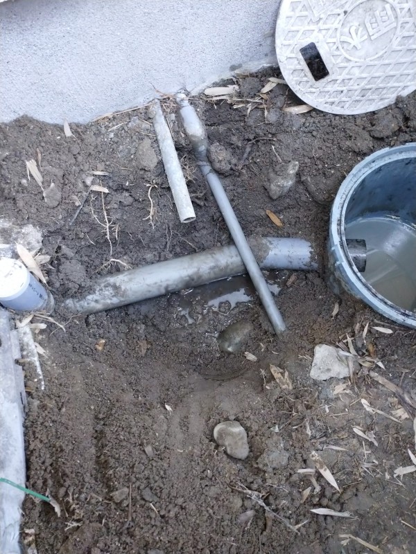坂出市内　排水管の漏水修理サムネイル